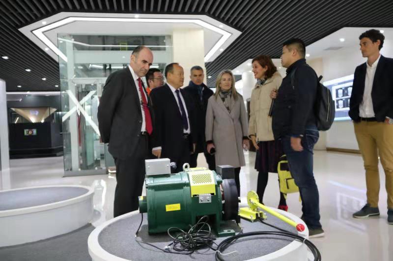 �������������п�����������333��������Դ������