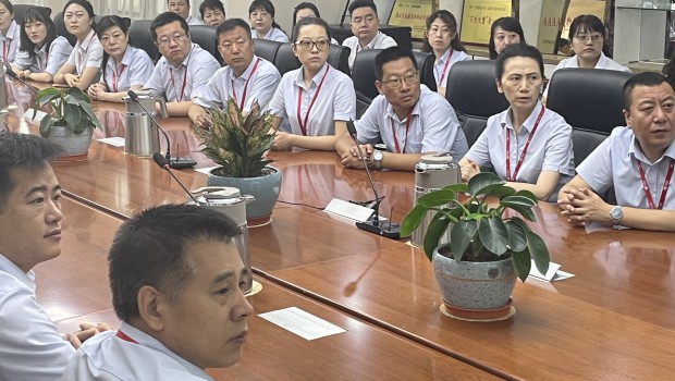 ���껪��ح����333���������տ�������ף�й�����������100������